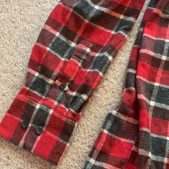Men’s Red Gray and White Flannel - Picture 6 of 12